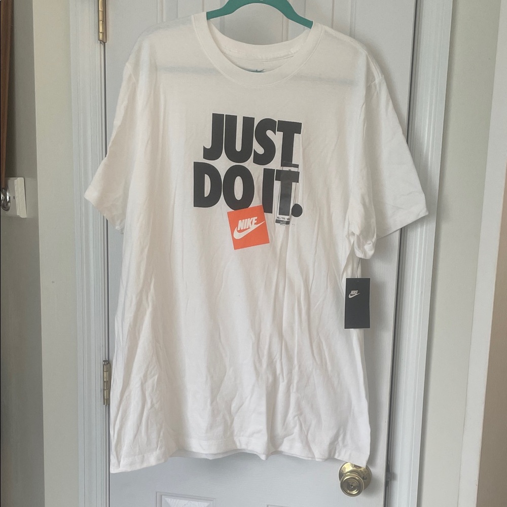 Nike 'Just Do It' Orange Logo Tee